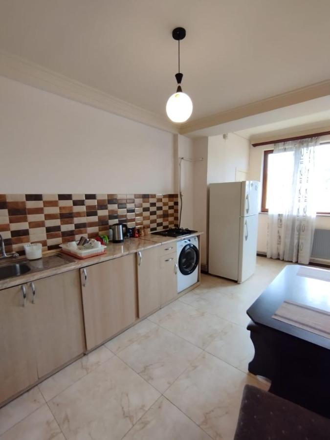 Large Apt Near Republic Square Yerevan Exterior photo