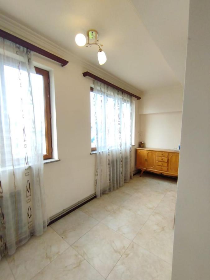 Large Apt Near Republic Square Yerevan Exterior photo